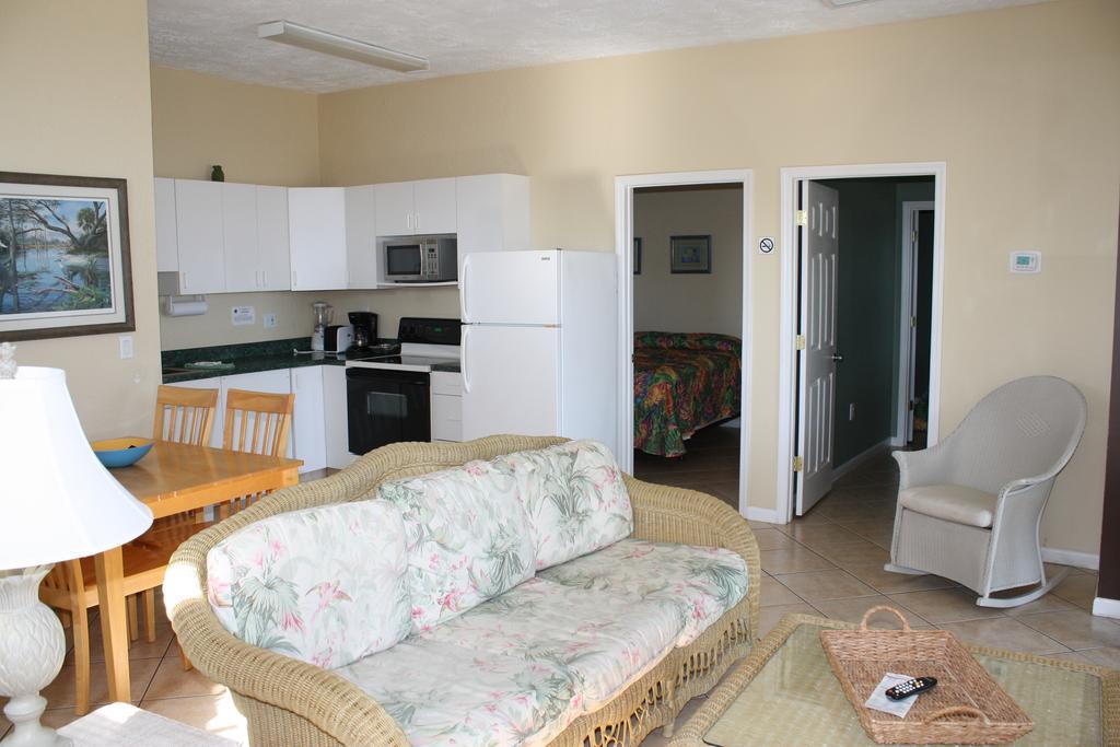Caribbean Shores Waterfront Resort Jensen Beach Eksteriør billede