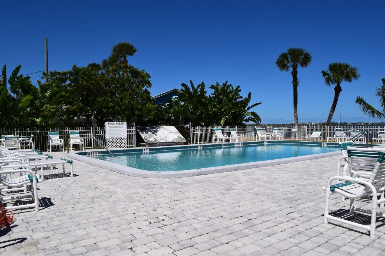 Caribbean Shores Waterfront Resort Jensen Beach Eksteriør billede