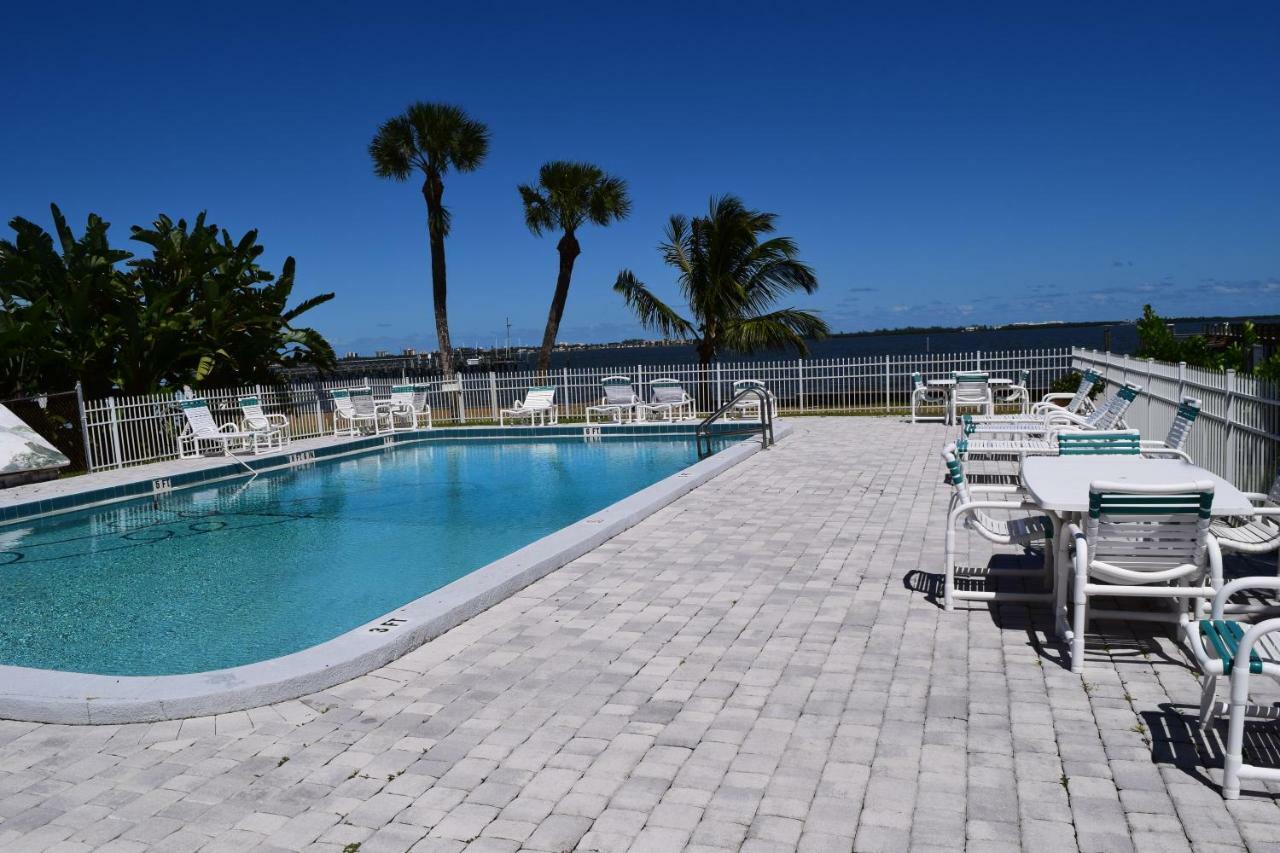 Caribbean Shores Waterfront Resort Jensen Beach Eksteriør billede